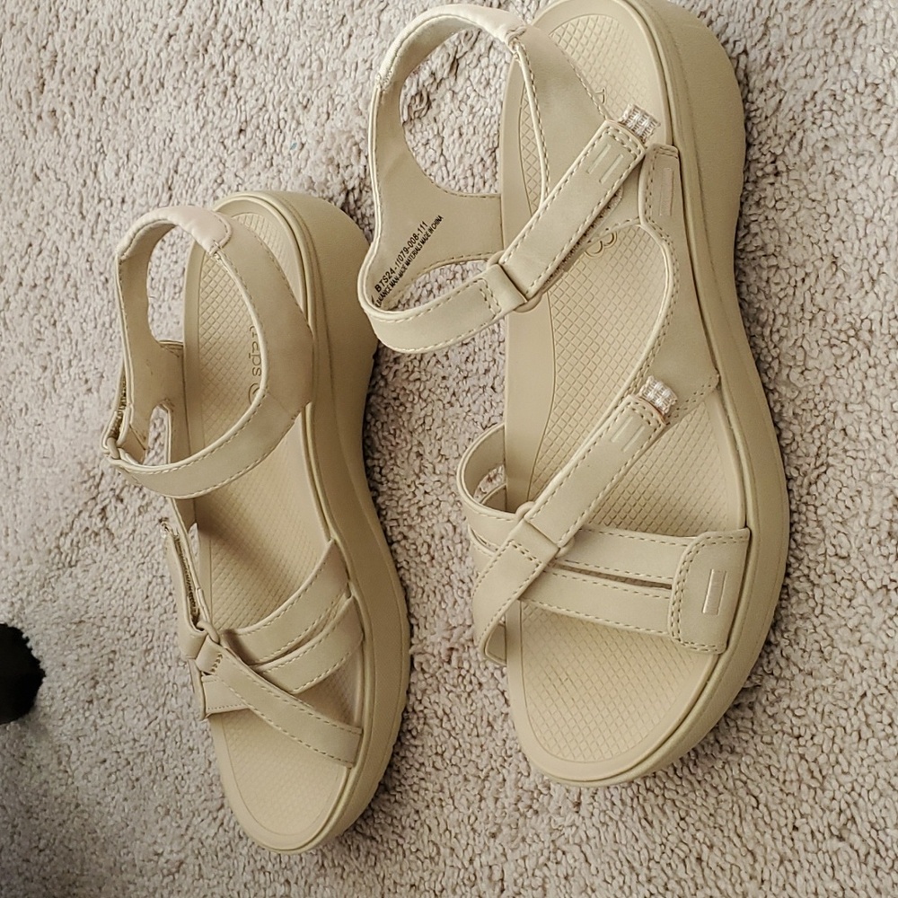 Baretraps Tracey Women's Sandal Size 8